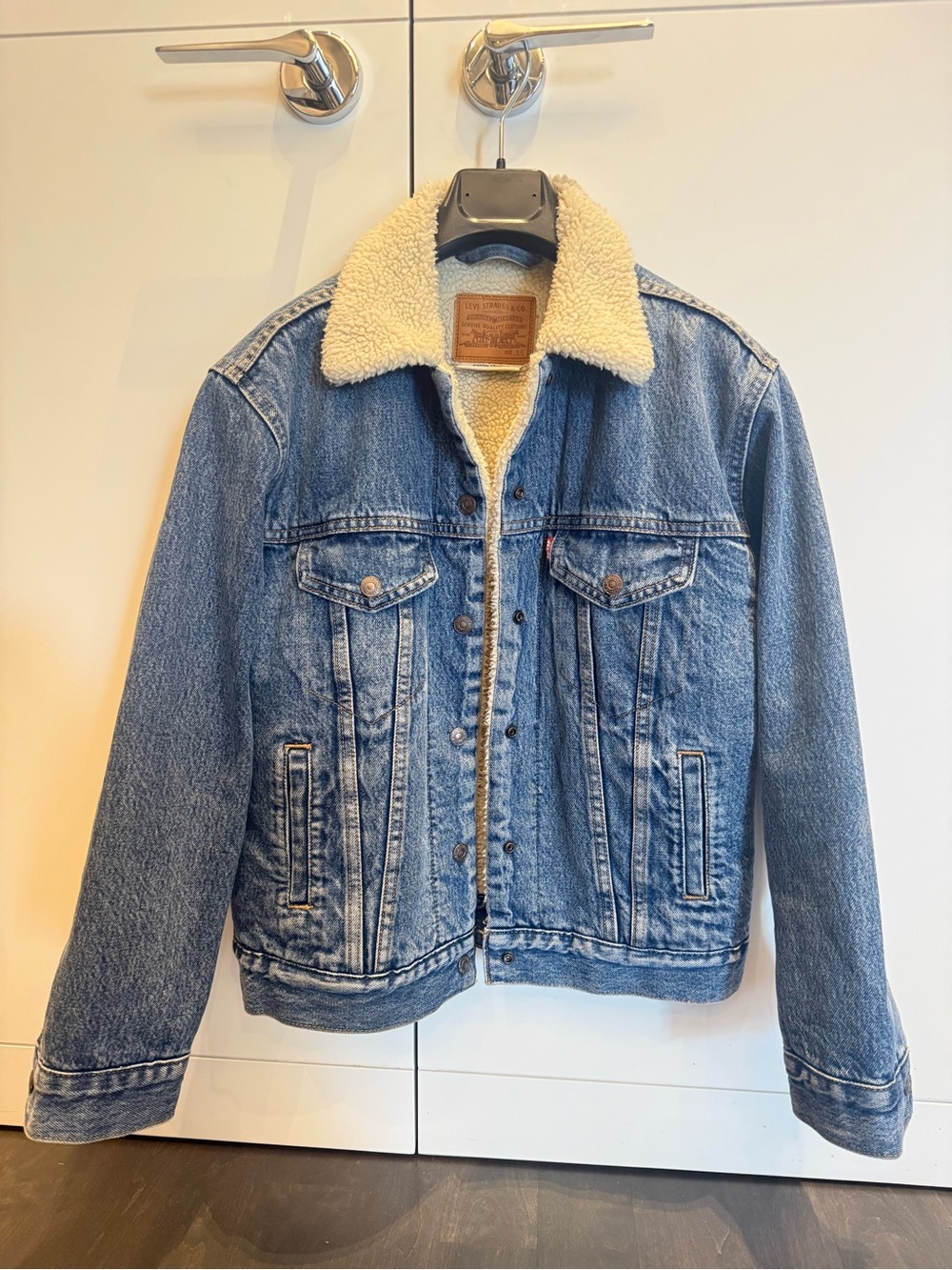Levi's Light Blue Denim Jacket with Cream Sherpa Collar